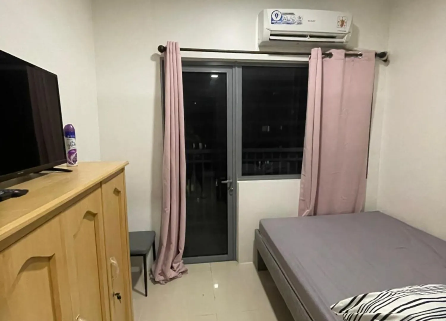 Fame Residences Pool View Near Mrt, Shaw, Megamall & Ortigas 1026 Mandaluyong